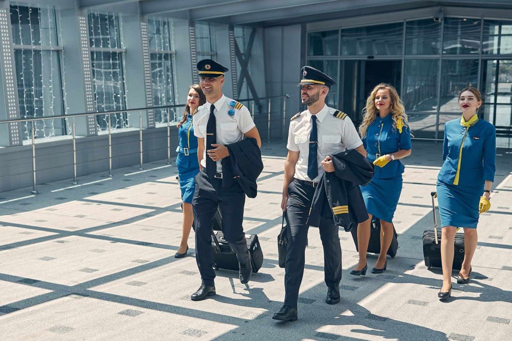 PRIVATE PILOT LICENSE VS COMMERCIAL: WHICH ONE DO YOU ACTUALLY NEED?